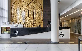 Menlyn Maine Trilogy Apartment 1221